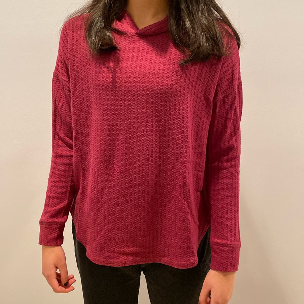 Magenta High-Low Textured Hoodie